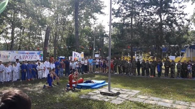 Показательные выступления в спортивном лагере Салют-2. Отделение спортивной борьбы. 2019 год. смотреть онлайн