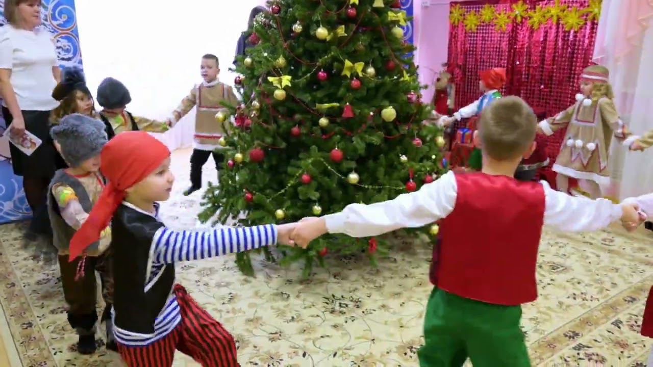 8. Новогодний утренник 2024 8 гр, 80 ДС, 28.12.23-2 смотреть онлайн