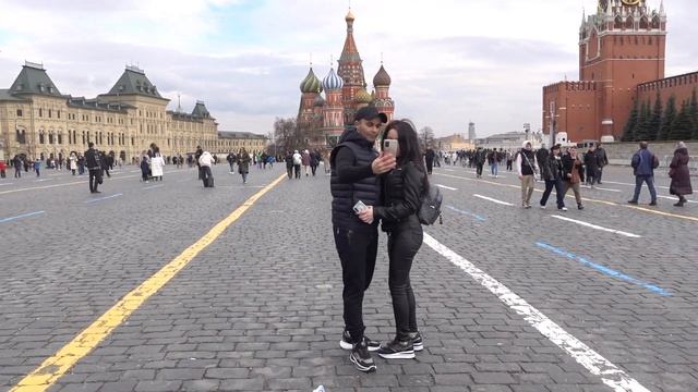 Москва. Весенняя прогулка по Красной площади 2023 смотреть онлайн