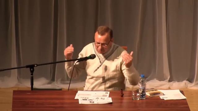 Куда хоронят знаменитостей и как хоронят экономику смотреть онлайн