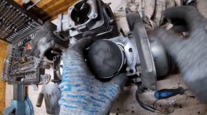 Ремонт двигателя yamaha viking 540 IV  Детальная разборка и интересный способ снятия вариатора!