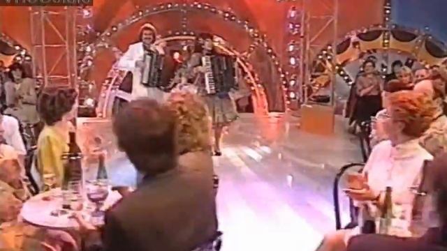 Die Kirmesmusikanten - Dance Little Bird - 1994 смотреть онлайн