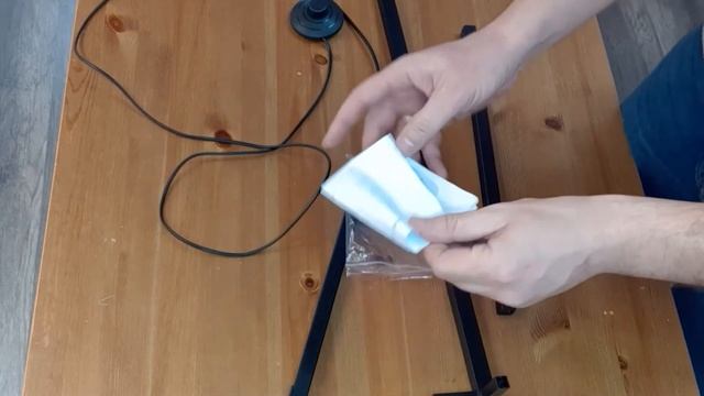 Распаковка и сборка угловой лампы Corner от Lightwerk.ru смотреть онлайн