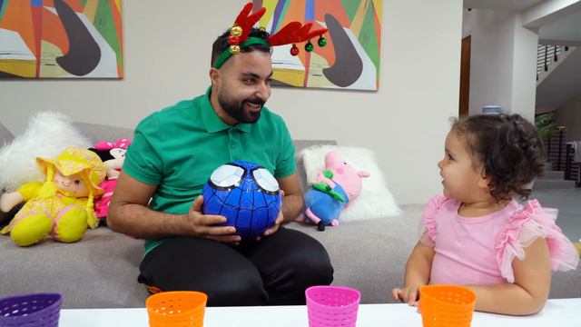 Sami And Amira Hides Spider-Man Balloons смотреть онлайн