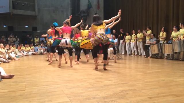 Шоу Батизадо 2014, Real Capoeira, финальное выступление смотреть онлайн