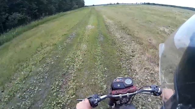 Покатушки на мотоцикле Минск 125 / Ride on the moto Minsk 125 смотреть онлайн