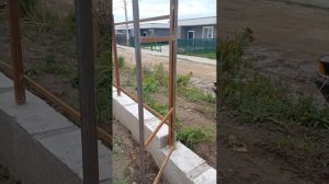 Подготовка столбов к покраске. Обработка метала. Шлифовка. Обезжиривание.