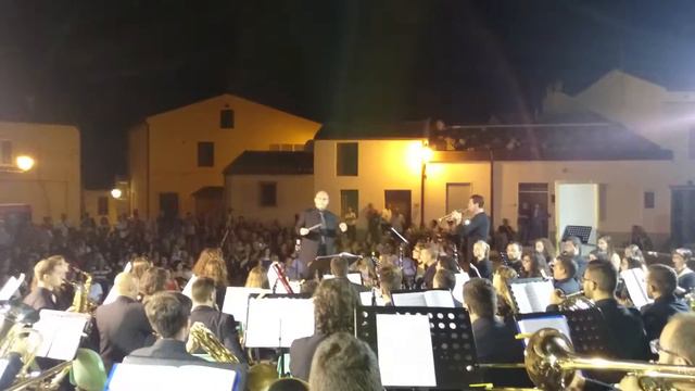 CONCERTPIECE-J.Curnow-Florian Klingler with San Marco Wind Band (frammento) смотреть онлайн