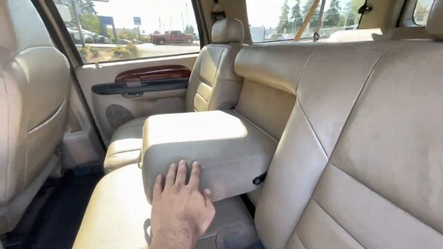 2005 Ford Excursion Limited смотреть онлайн