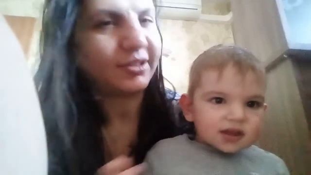 Как мы учимся говорить год и 5 месяцев! С рождеством! смотреть онлайн