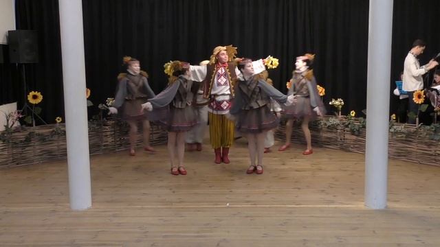 Хореографічна картинка - Горобці смотреть онлайн