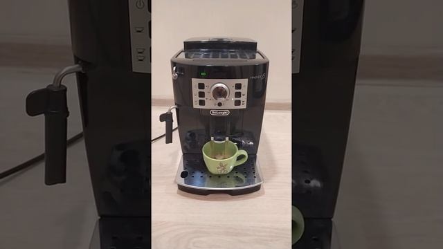 Delonghi Magnifica S смотреть онлайн