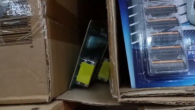 Быстрый обзор товаров и новинок в "Светофоре", которые мне попались во время этой закупки. смотреть онлайн