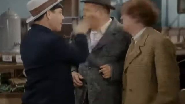 The Three Stooges - Playing the Ponies (Colorized) смотреть онлайн