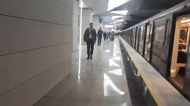 обзор новой станции метро аэропорт Внуково стретил канала метро в прошлом смотреть онлайн