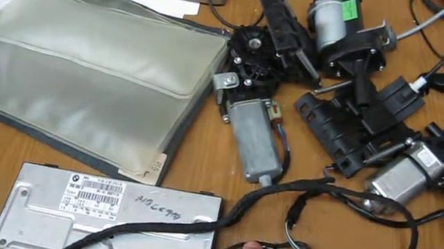 управление передним сидением BMW E65 моторы лифт сидения перемещение сидения подколенный упор пере смотреть онлайн