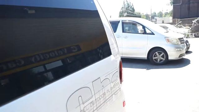 Vancouver Velocity Cars Ltd. #18793 Mitsubishi Delica Chamonix 4WD (JDM 6G72 V6 8 SEATER) смотреть онлайн