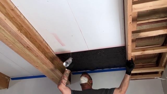 Skip Bedell installing Fasade stamped ceiling tiles смотреть онлайн