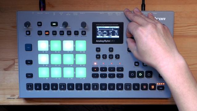 Kick.S / X1540 (320) смотреть онлайн