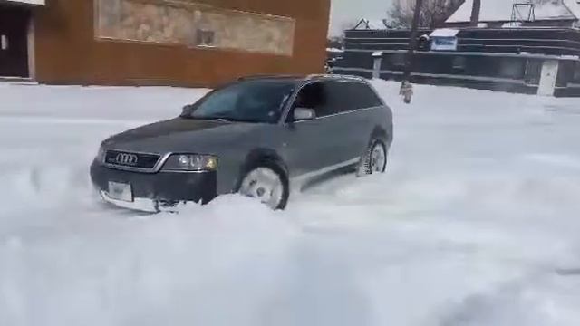 2002 Audi Allroad смотреть онлайн