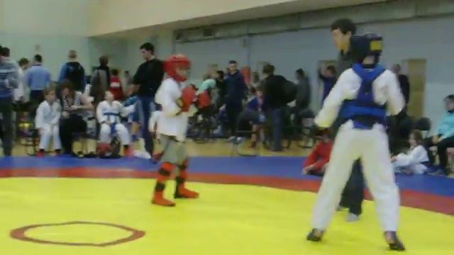 Один удар в печень не кто не вечен