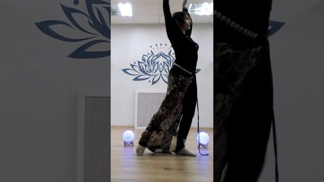 Танец для Лесной феи Анны , на мне ее подарок украшения смотреть онлайн