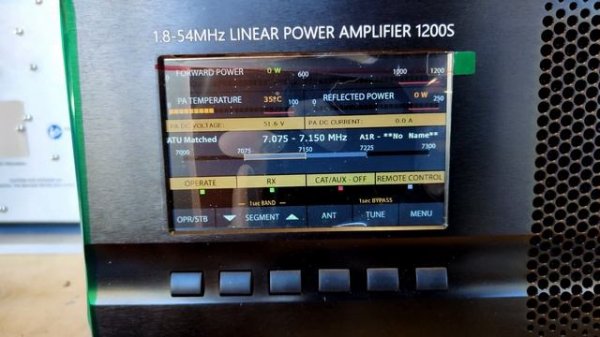 Acom 1200S. Unpacking, first review.