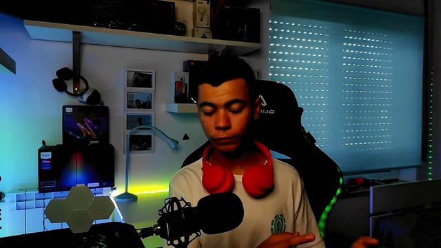 Podes vir a PRECISAR DELES no FUTURO!/ Review JBL Tune 700BT смотреть онлайн