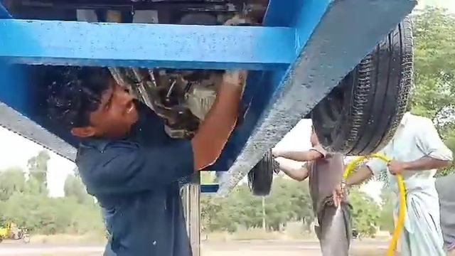How To Wash a Car At Home смотреть онлайн