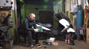 Как правильно выбрать аккумулятор для скутера, + полное ТО Suzuki Burgman UH 200