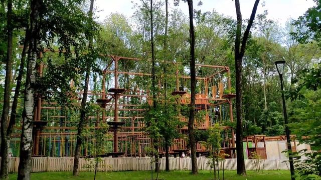 Парк "Швейцария" в Нижнем Новгороде. Такую лестницу я впервые вижу? смотреть онлайн