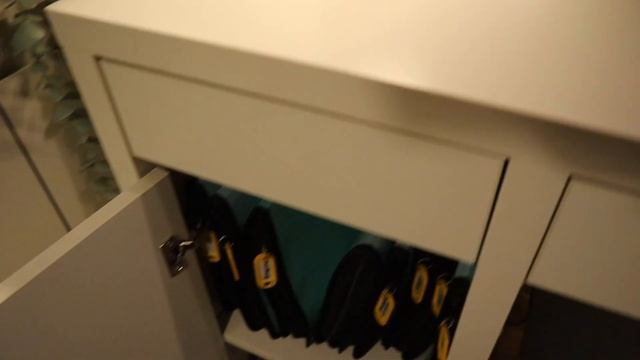 ВЛОГ начала учебного года?Организация рабочих мест?Новая стена?Теннис и гитара?