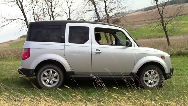 Honda Element Real Time 4WD Test смотреть онлайн