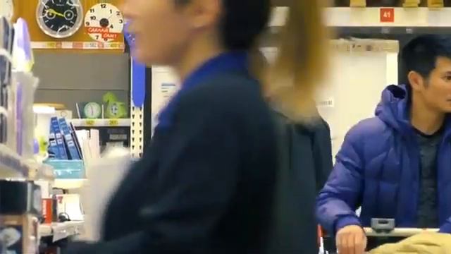 Эдвард Бил Купил Телефон Незнакомцу смотреть онлайн