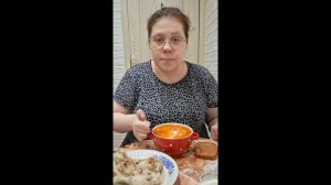 Мукбанг Рассольничку хоть похлебать/Лучше бы не заходила в ф..бук