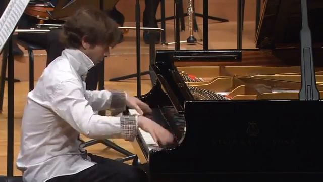 "Burlesque" Vladimir Sverdlov-Ashkenazy (Владимир Свердлов-Ашкенази) смотреть онлайн