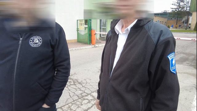 "To ja poproszę #policja żeby pana zweryfikowali" - Wizyta w królestwie Żubrówki B-stok - Odc.1 Cz. смотреть онлайн