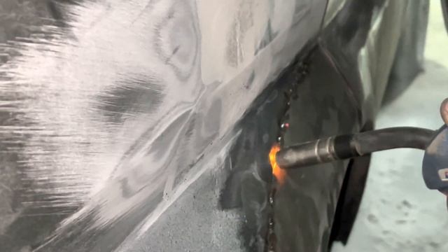 Ремонт HR-V (вытягивание споттером,переварка,шпаклевание) Часть 2 смотреть онлайн