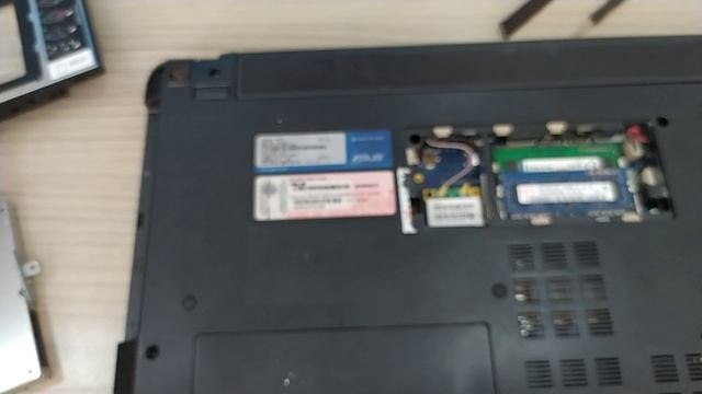 Hiç Bilmeyene Göre DVD Okuyucuyu Disk Yuvasına Çevirme | SSD Caddy Takma Ölçüleri смотреть онлайн