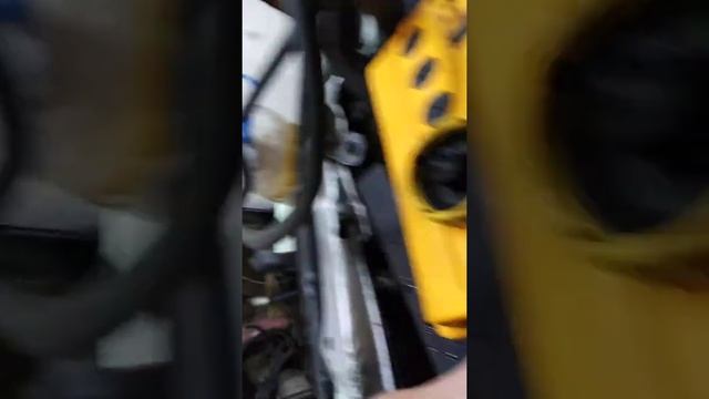 Земана охлаждающей жидкости опель вектра б. Как поменять тосол.? смотреть онлайн