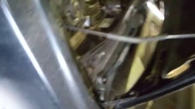 Замена левой подушки двигателя на Хундай Акцент смотреть онлайн