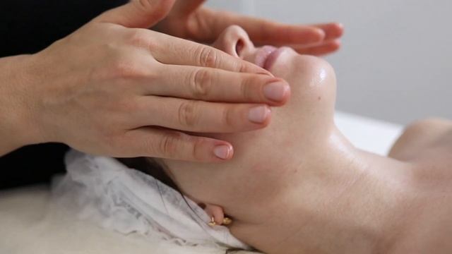 Массаж лица и маска: Студия красоты GalyaMark смотреть онлайн