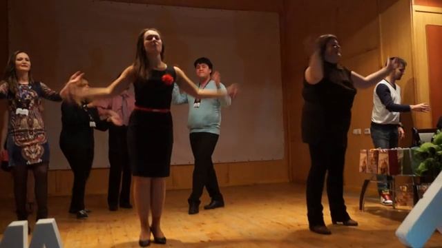 Платформа - Танцы перед закрытием, рассадка смотреть онлайн