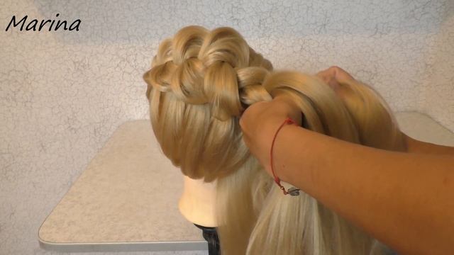 Объемная французская коса на бок.Volumetric French braid on its side. смотреть онлайн
