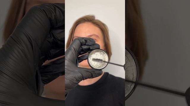 Натуральное оформление бровей и ламинирование ресниц для Екатерины! смотреть онлайн