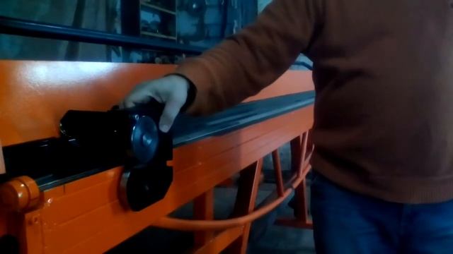 роликовый нож ремонт , обслуживание смотреть онлайн