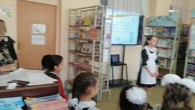 Конкурс чтецов «Мама-нет дороже слова».mp4