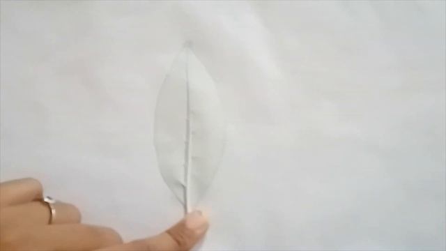 Leaf tracing | Leaf Rubbing | fine motor skills | 4+ old kids activity | leaf art смотреть онлайн