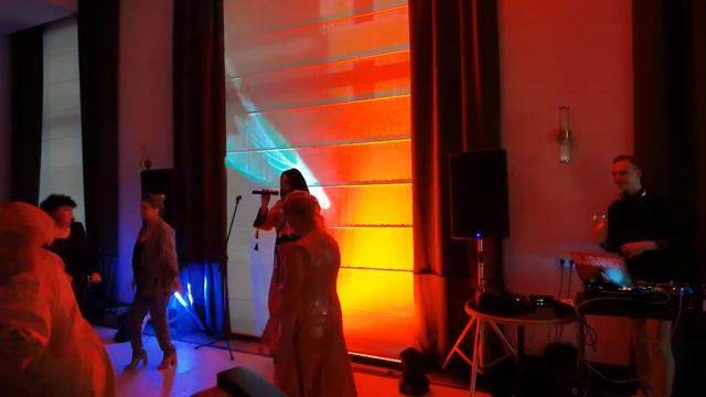 Двойник Софии РОТАРУ - ДИОНИС КЕЛЬМ - Одна калина ресторан София смотреть онлайн