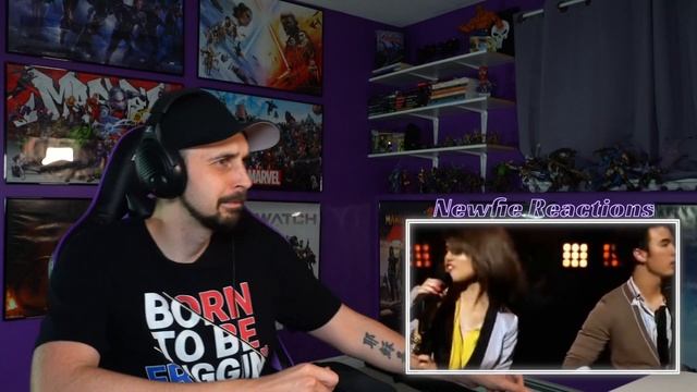 Miley Cyrus, Jonas Brothers, Demi Lovato & Selena Gomez REACTION! Send It On смотреть онлайн